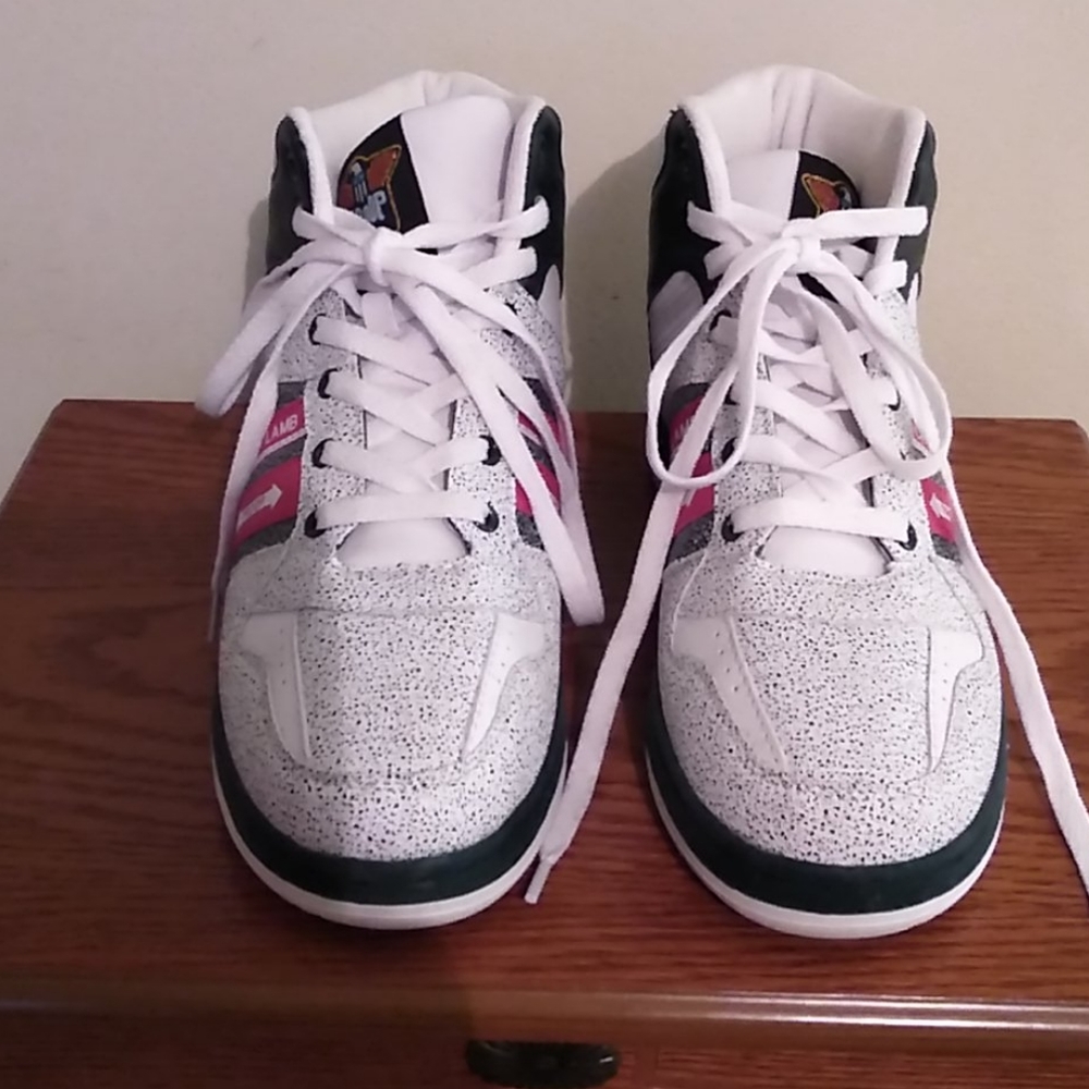 New Men's Troop's, Size 9.5